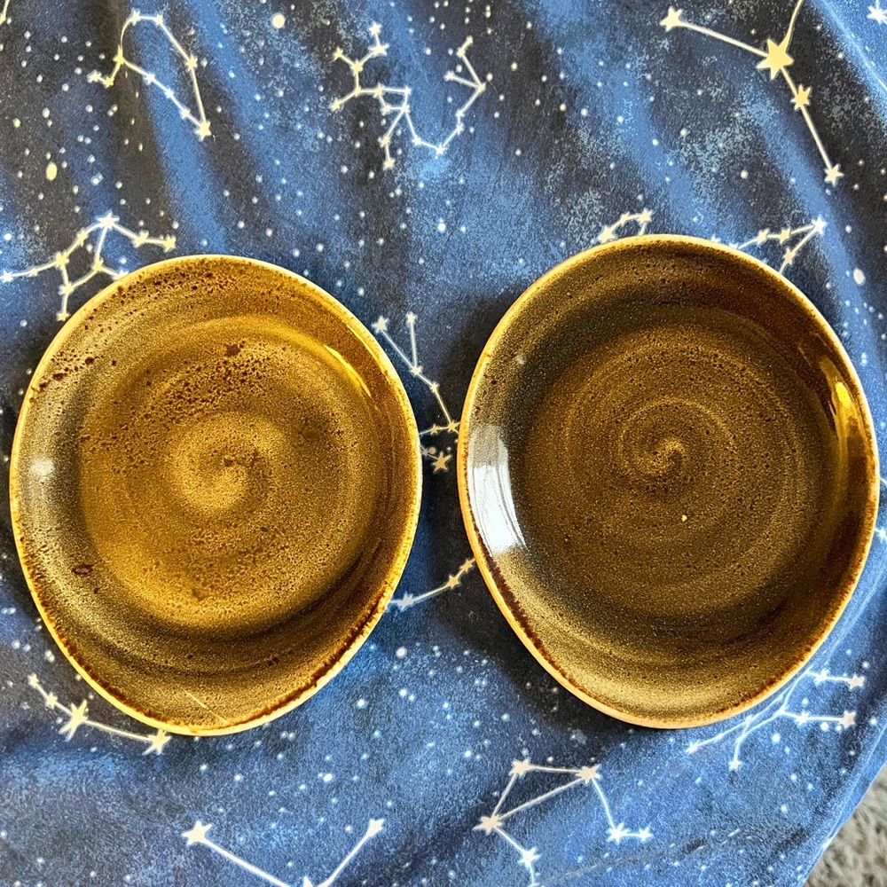 Bundle of 2 Brown Steelite Craft Freestyle Luncheon Plates